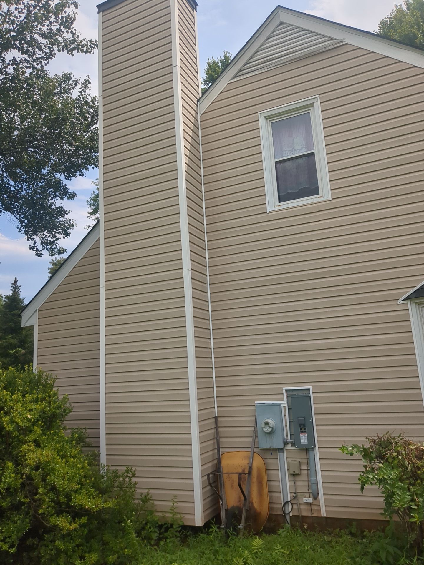 Barboursville Gutter Cleaning and Pressure Washing